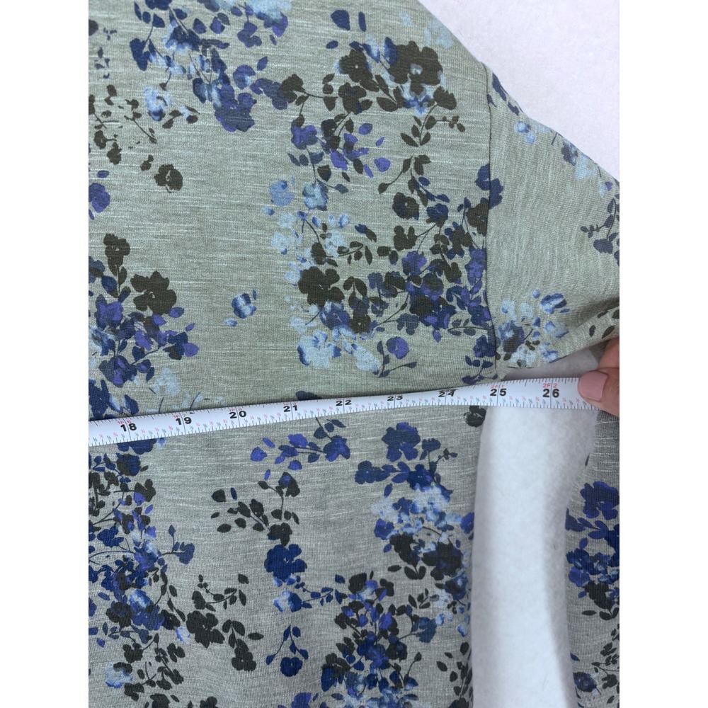 J. Jill Floral Henley Top Size XL Petite Blue Gray Long Sleeve Stretch Knit Norm - Picture 4 of 7